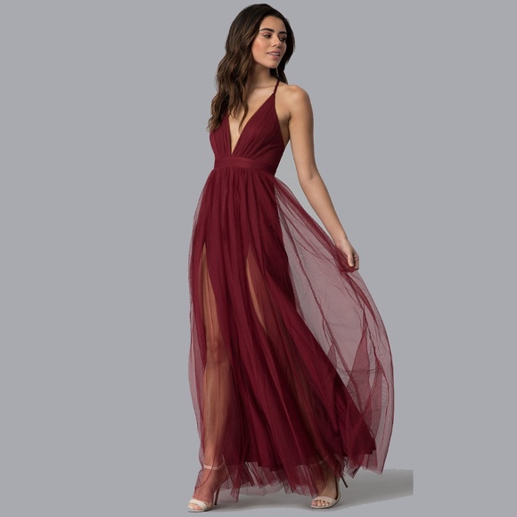 Dresses & Skirts - V-Neck Long Prom Dress with Adjustable Straps